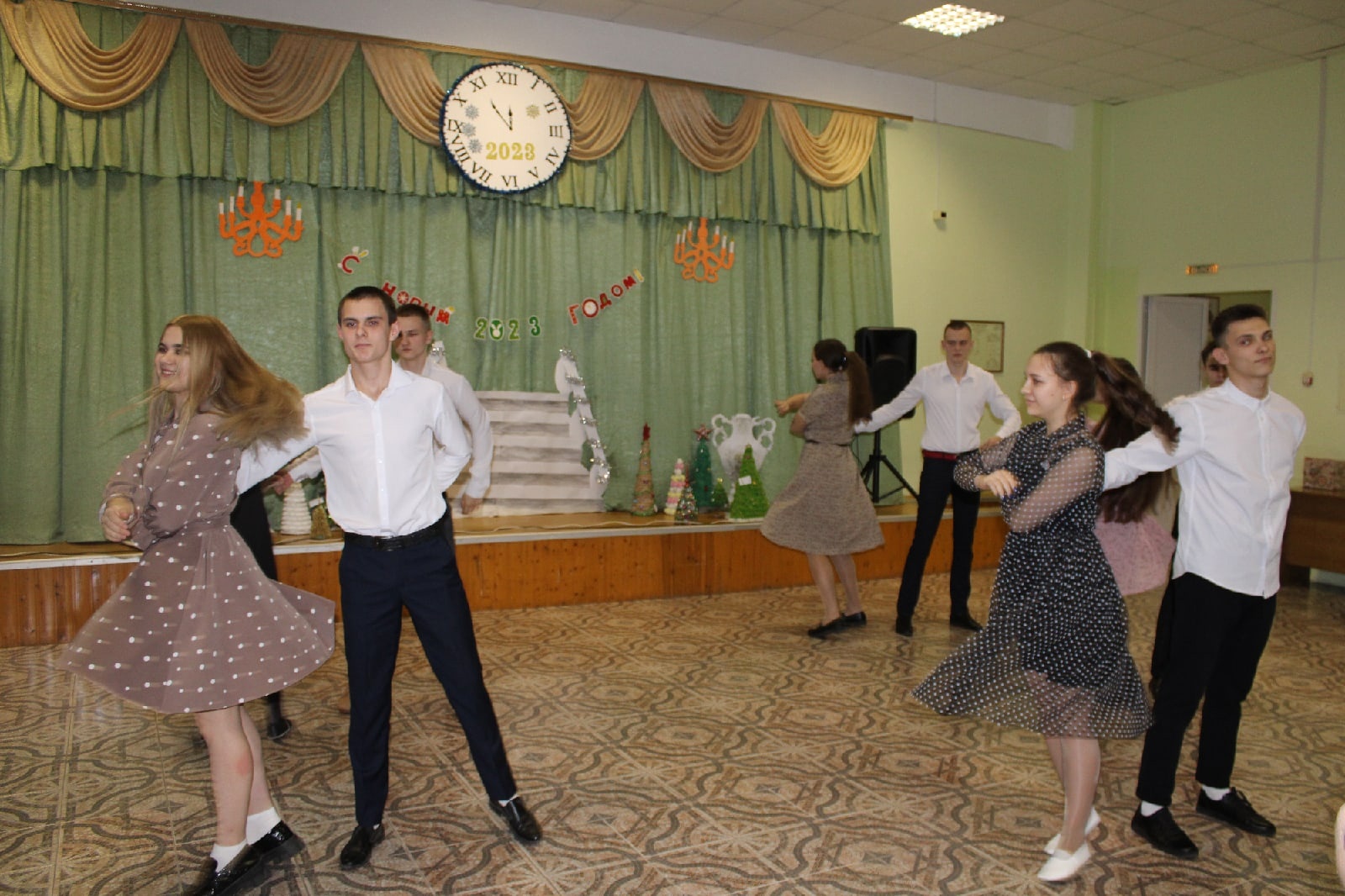 нг225.jpg